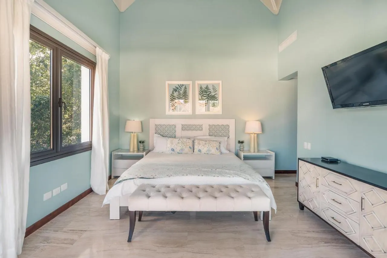 Oustanding El Portillo 2Br Apt ラス・テレナス